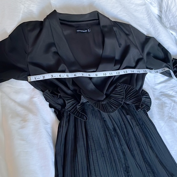 Prettylittlething Black LBD Ruffle Frill Detail Pleated Skater Mini Dress 4 - Picture 14 of 16